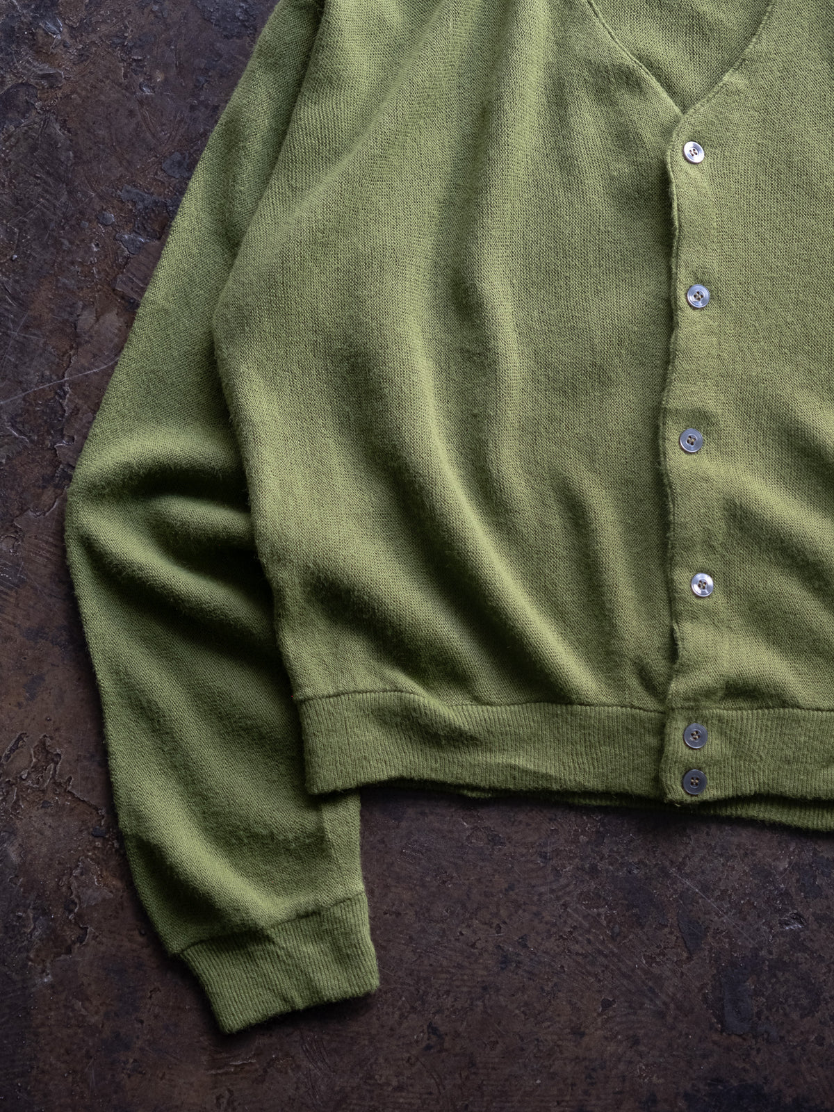 1970s "IZOD OF LONDON" Acrylic Cardigan